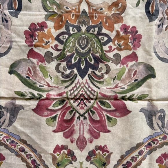 Pottery Barn Ivana Pillow Sham 26”x26” NWOT - Picture 4 of 12